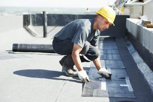 Remplacement ou réparation toiture industrielle